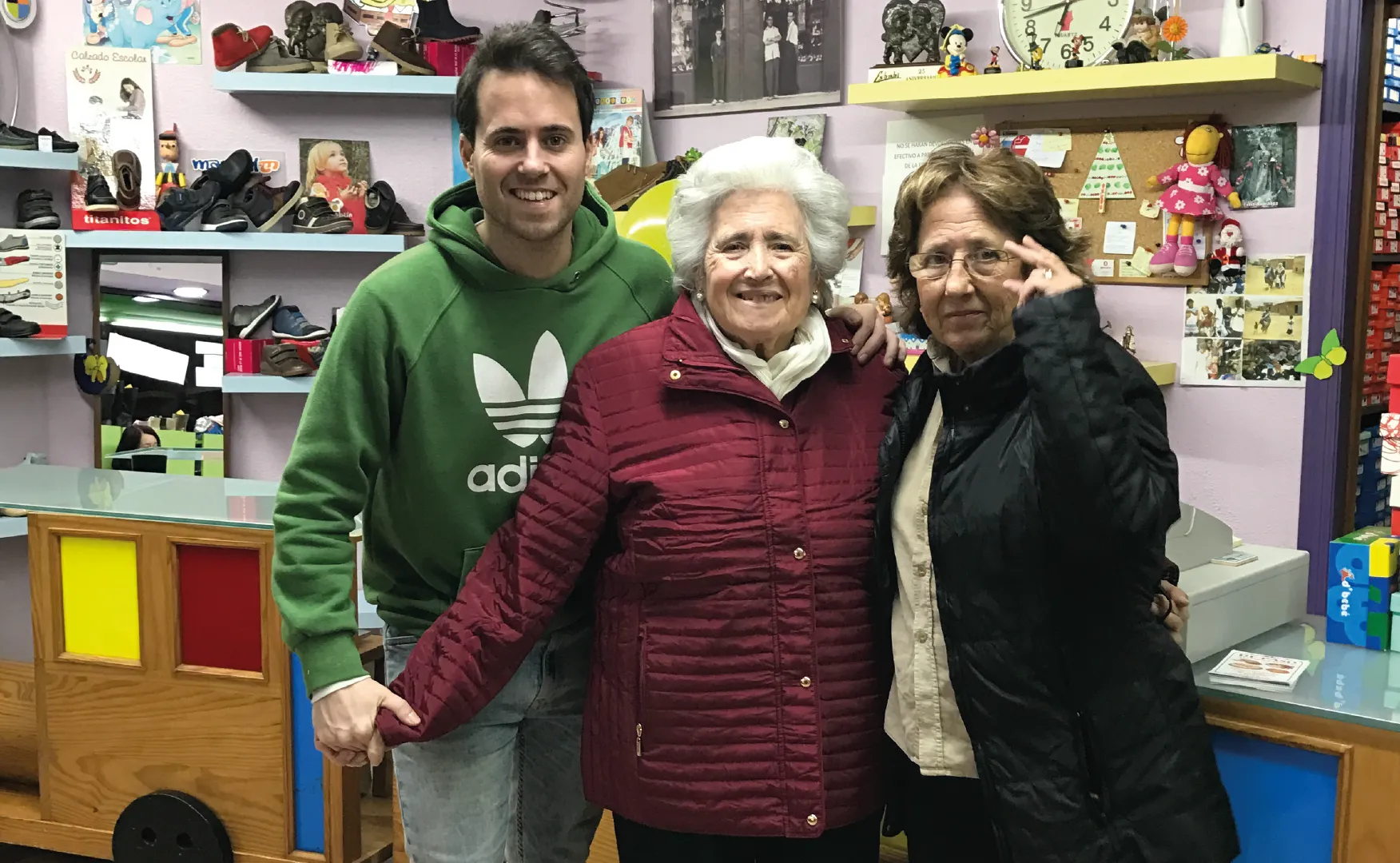 CARRUSEL 3_Mesa de trabajo 1-12